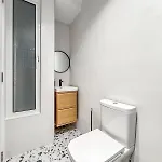 아파트 Maisonette With Communal Pool In