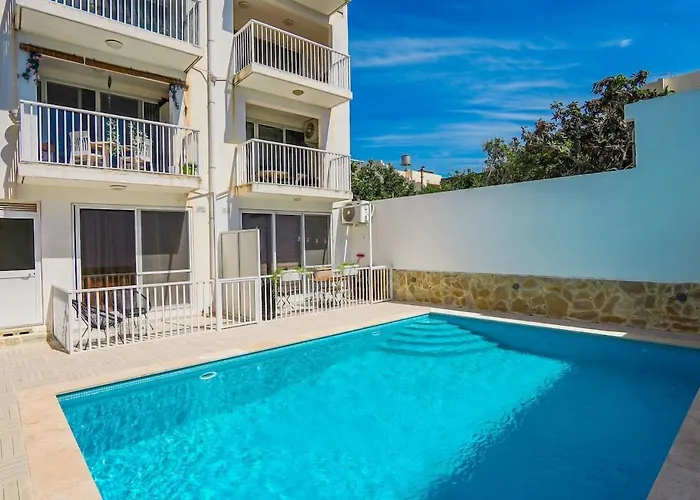 Maisonette With Communal Pool In - By Solea 加拉